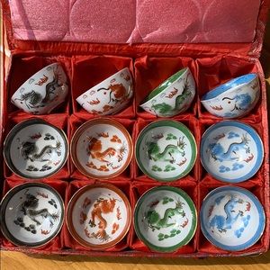 Vintage Chinese mini tea cup set